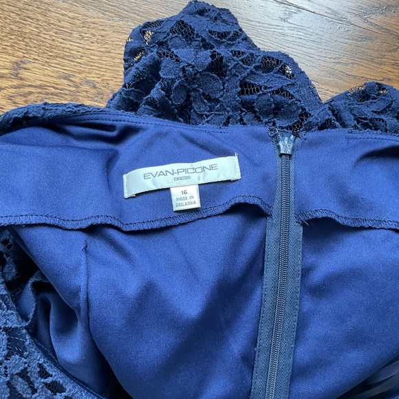 Evan Picone dress - Picture 5 of 11